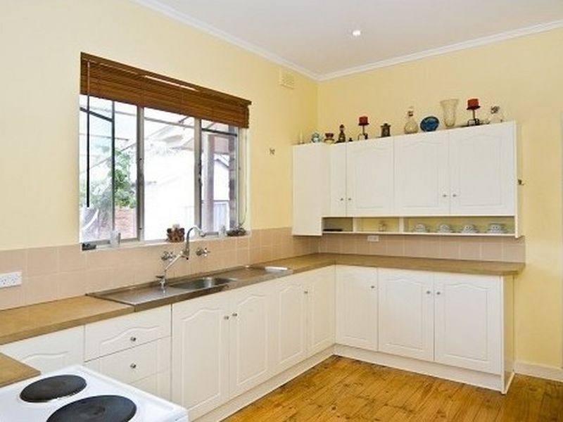 16A First Avenue, Moana SA 5169