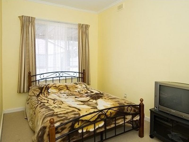 16A First Avenue, Moana SA 5169