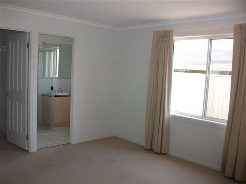 96 Pridham Boulevard, Aldinga Beach SA 5173