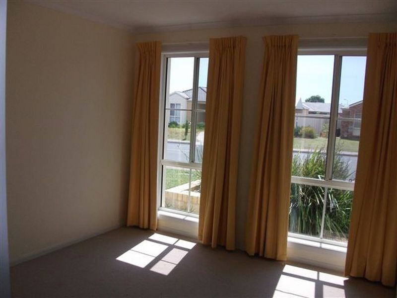 96 Pridham Boulevard, Aldinga Beach SA 5173