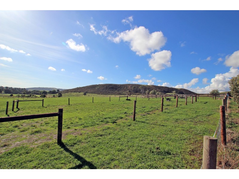 126 Torrens Vale Road, Yankalilla SA 5203