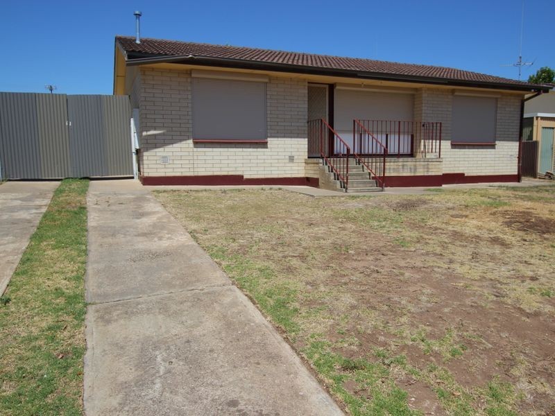 24 Felix Crescent, Morphett Vale SA 5162