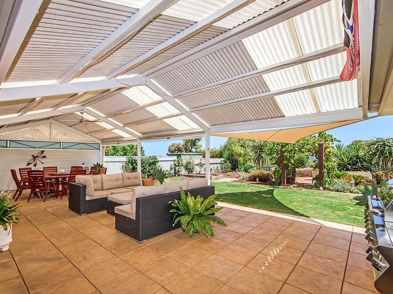 43 Macquarie Street, Moana SA 5169