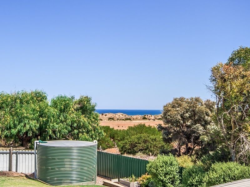 43 Macquarie Street, Moana SA 5169