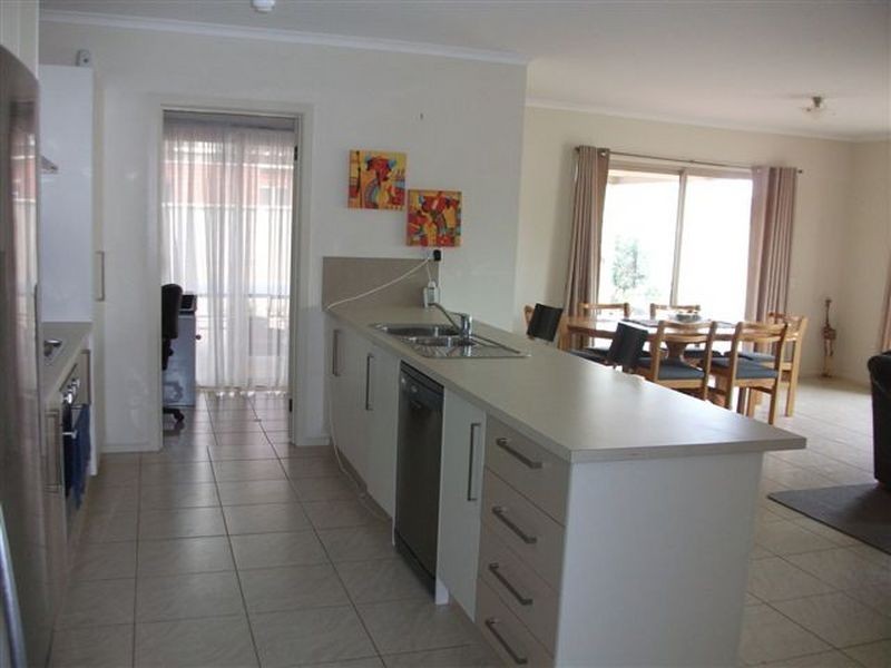 29 Dolphin Boulevard, Aldinga Beach SA 5173