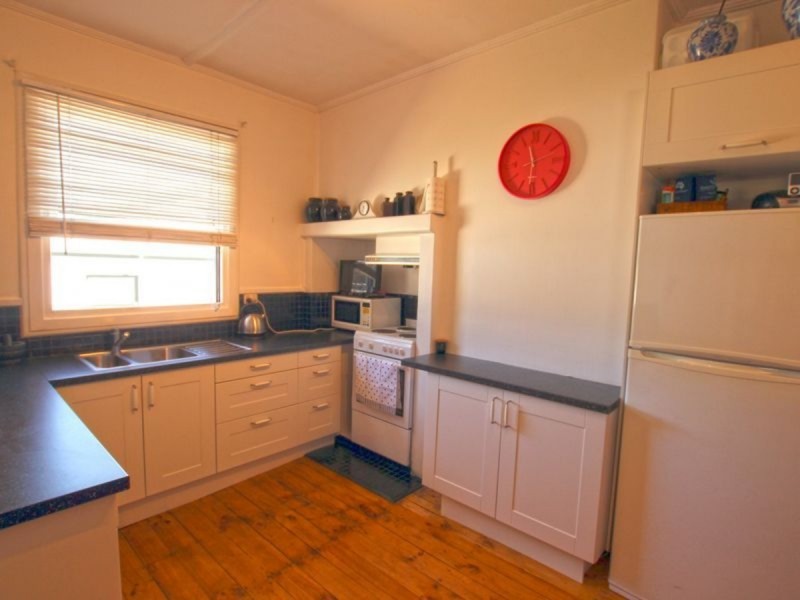 7 Clyde Terrace, Mount Compass SA 5210