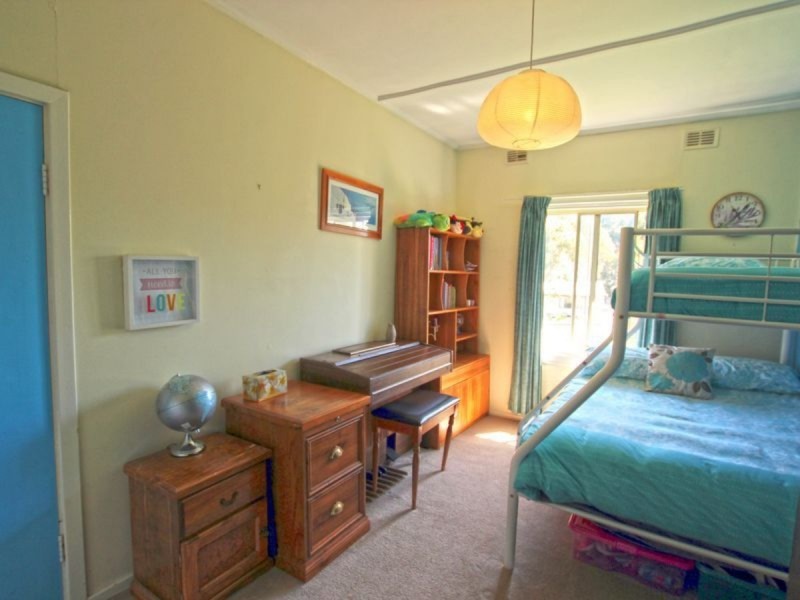 7 Clyde Terrace, Mount Compass SA 5210