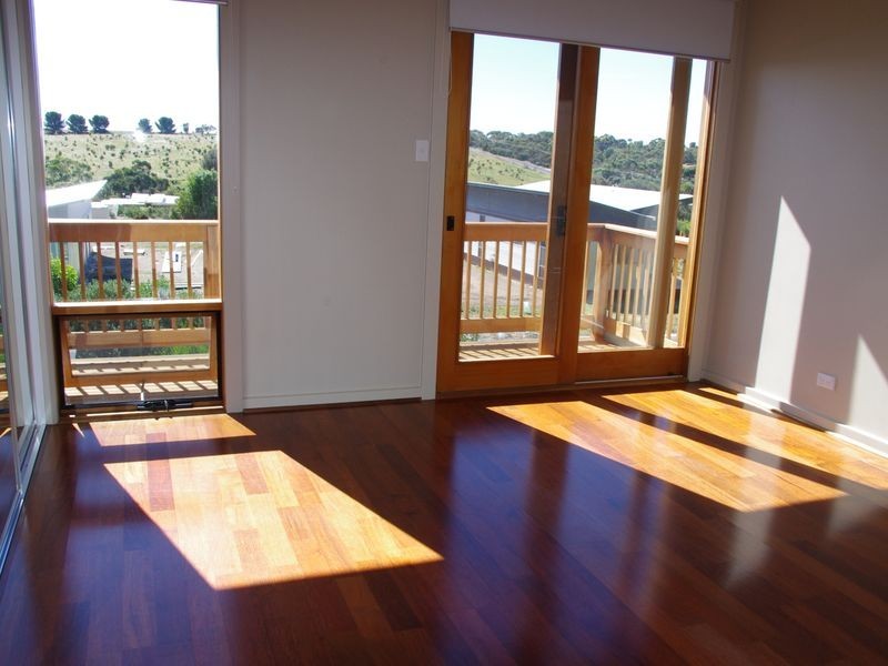 9 Tetragonia Walk, Aldinga Beach SA 5173