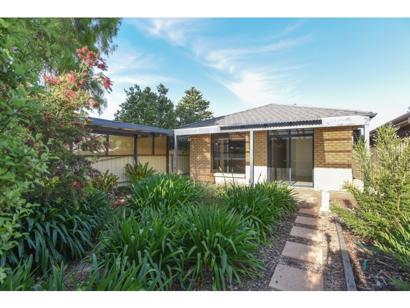 27a Alexander Terrace, Port Noarlunga SA 5167