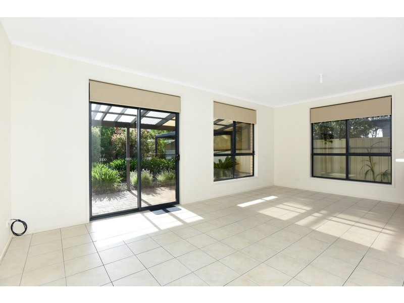 27a Alexander Terrace, Port Noarlunga SA 5167