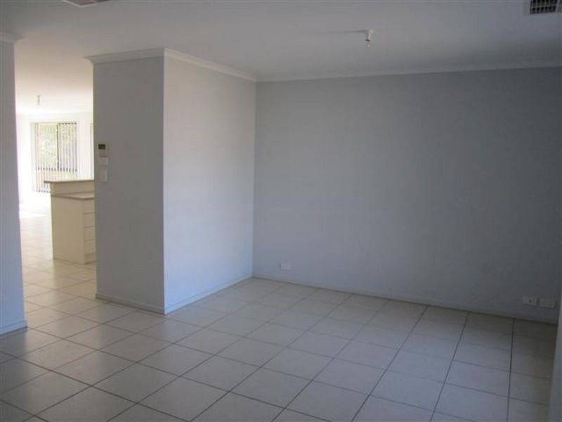 19 Atlantis Avenue, Seaford Meadows SA 5169