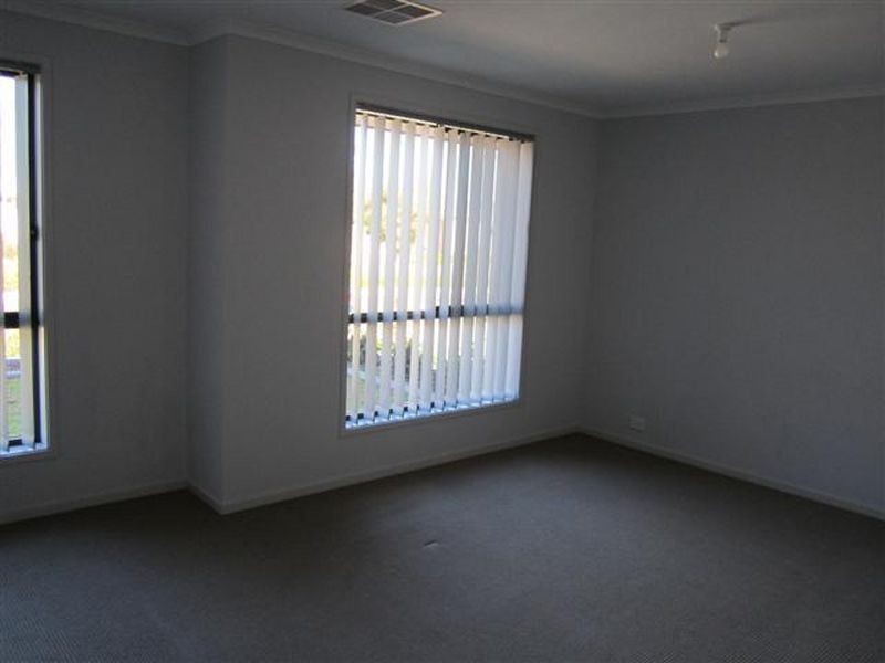 19 Atlantis Avenue, Seaford Meadows SA 5169