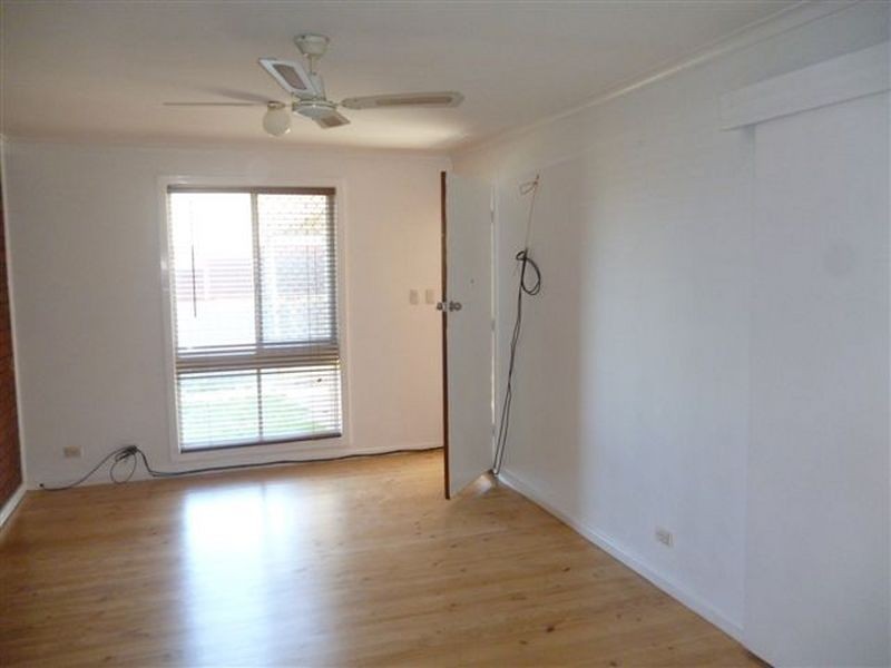 1/4 Croser Avenue, Aldinga Beach SA 5173