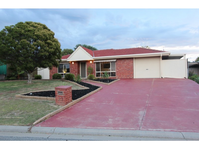 23 Parkes Avenue, Woodcroft SA 5162