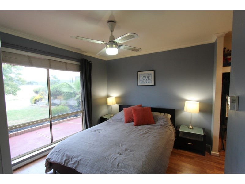 23 Parkes Avenue, Woodcroft SA 5162