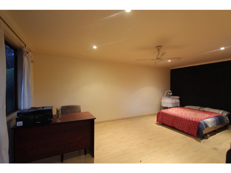 23 Parkes Avenue, Woodcroft SA 5162
