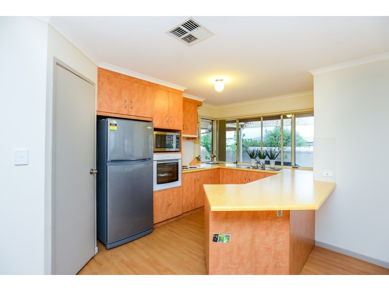 35 Evelyn Sturt Drive, Willunga SA 5172