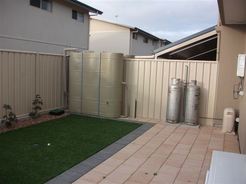 4/2 Whinnerah Avenue, Aldinga Beach SA 5173