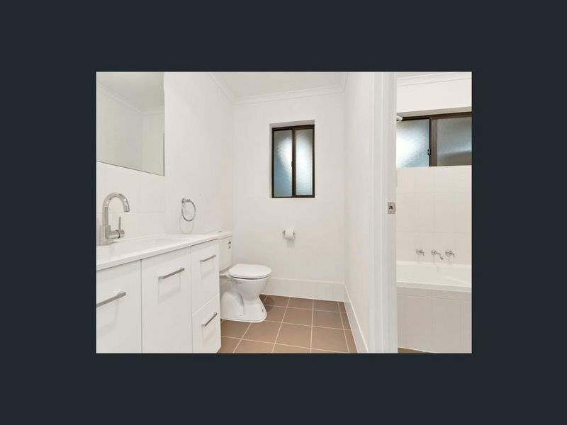 1/1 Decaux Avenue, Port Willunga SA 5173