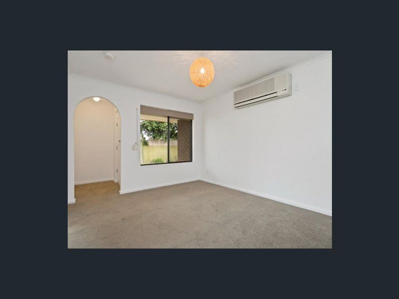1/1 Decaux Avenue, Port Willunga SA 5173