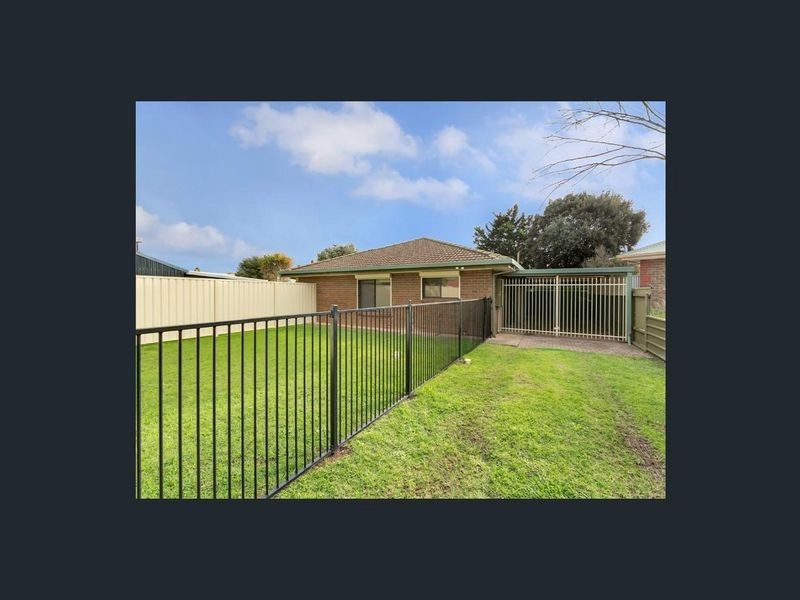 1/1 Decaux Avenue, Port Willunga SA 5173