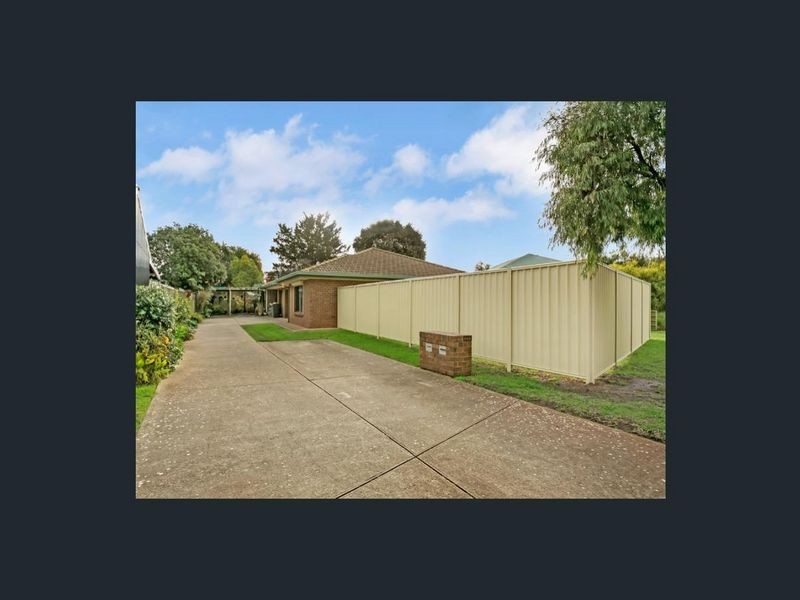 1/1 Decaux Avenue, Port Willunga SA 5173