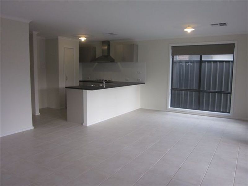 43A Quinliven Road, Aldinga Beach SA 5173