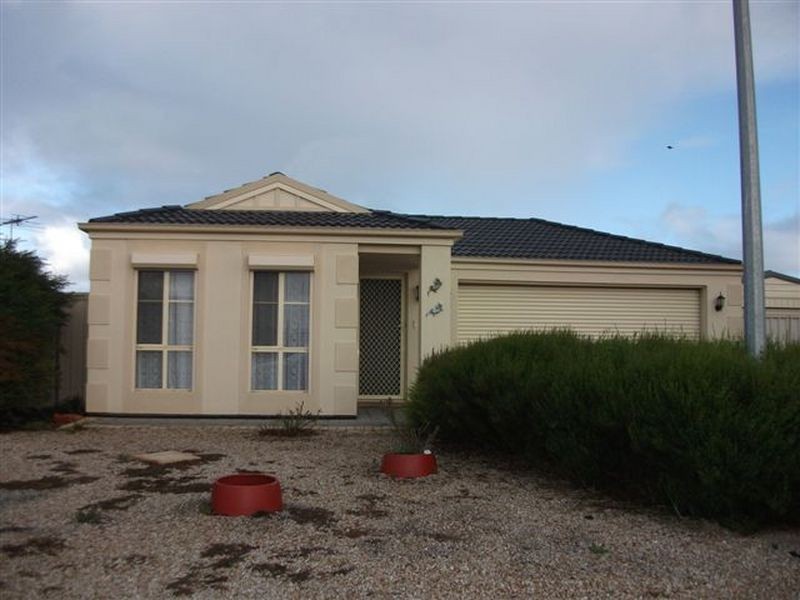 36 Barracoota Drive, Aldinga Beach SA 5173