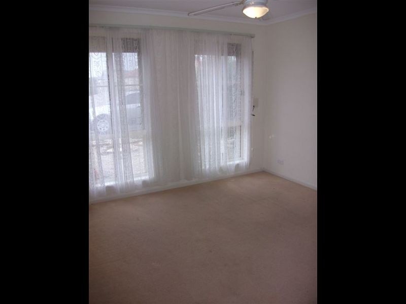 36 Barracoota Drive, Aldinga Beach SA 5173