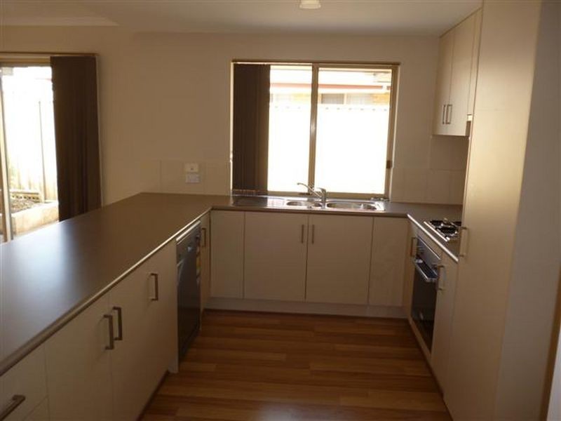 22 Wild Orchid Avenue, Aldinga Beach SA 5173