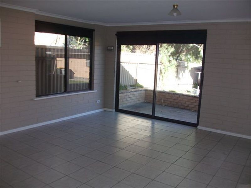 3/243 Esplanade, Aldinga Beach SA 5173