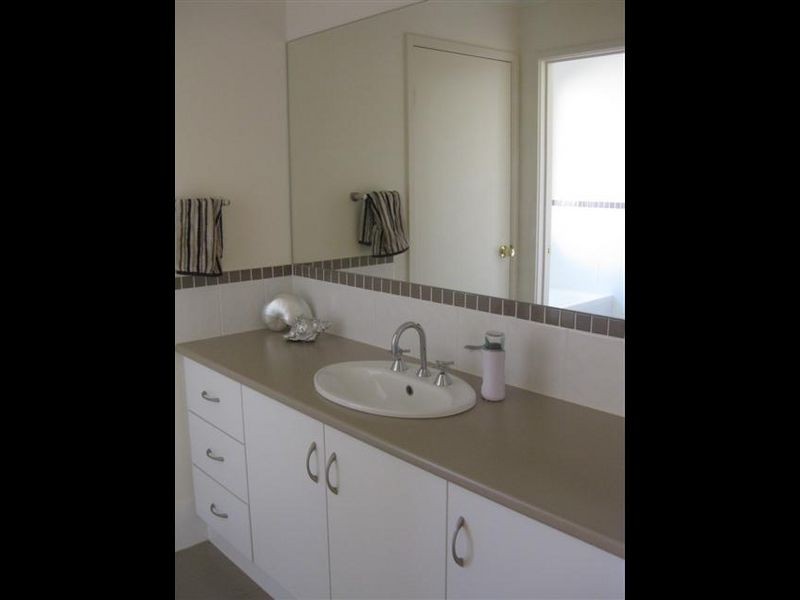 26 Daintree Drive, Seaford Rise SA 5169