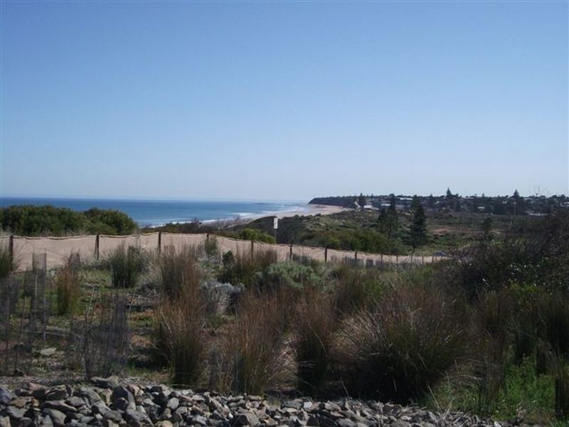 28 Macquarie Street, Moana SA 5169