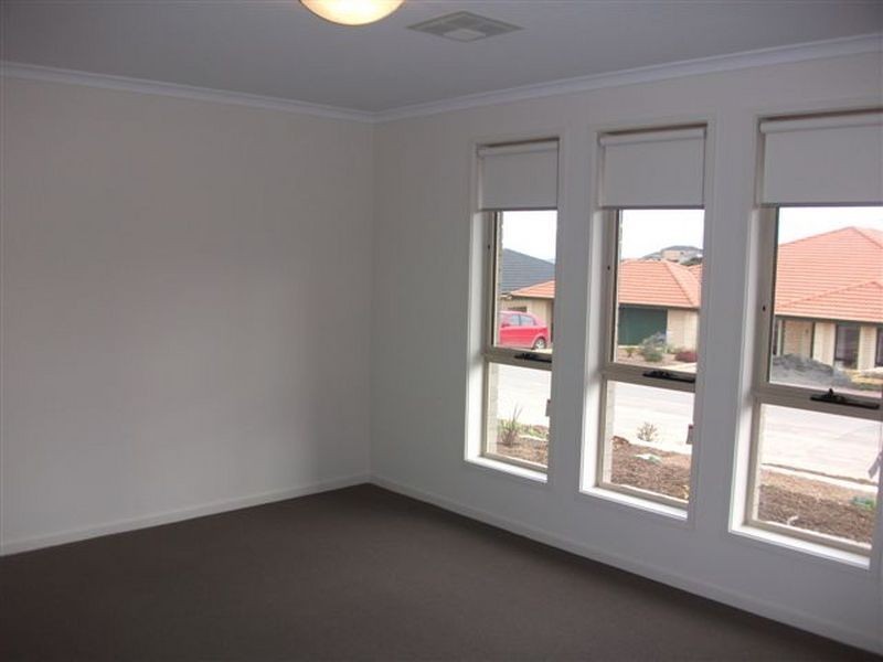 16 Anglesea Lane, Seaford Rise SA 5169