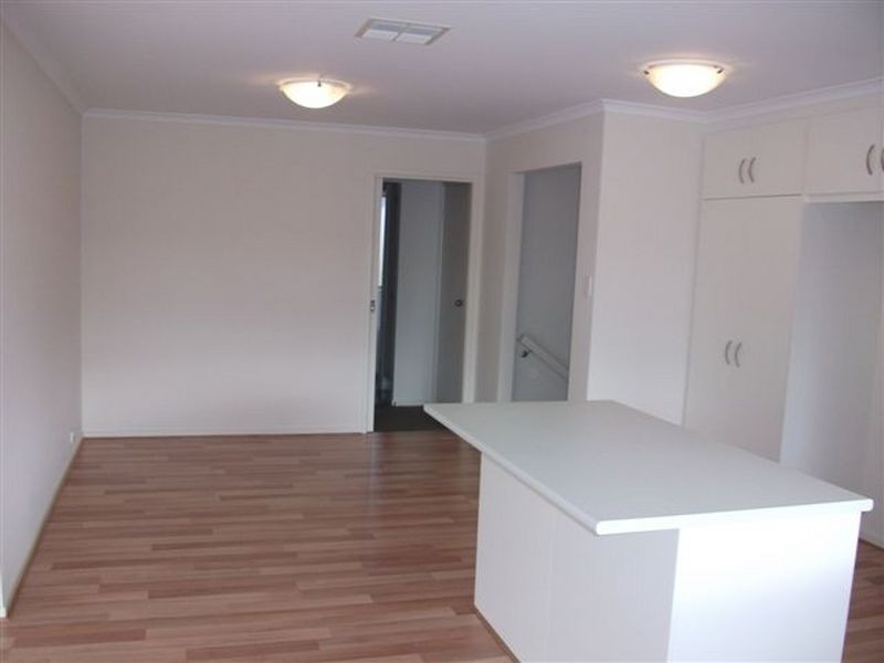 16 Anglesea Lane, Seaford Rise SA 5169