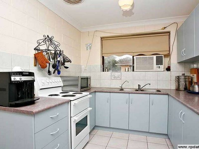 2/243 Esplanade, Aldinga Beach SA 5173