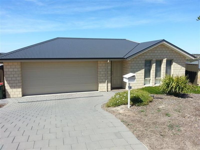 15 Bayley Circuit, Trott Park SA 5158
