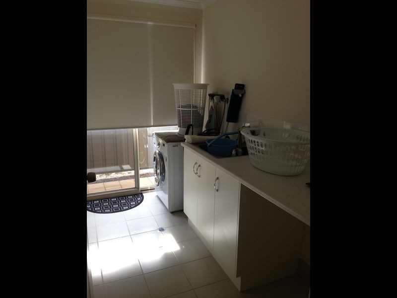 15 Bayley Circuit, Trott Park SA 5158