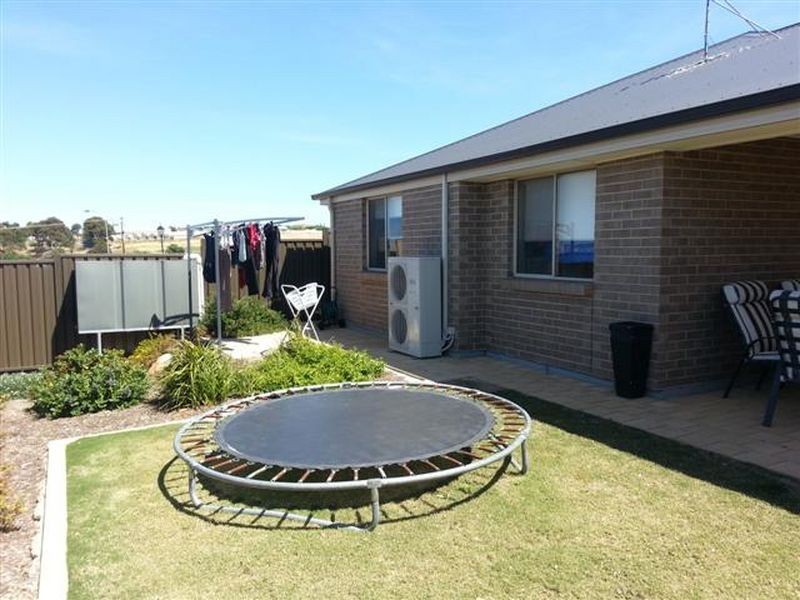 15 Bayley Circuit, Trott Park SA 5158