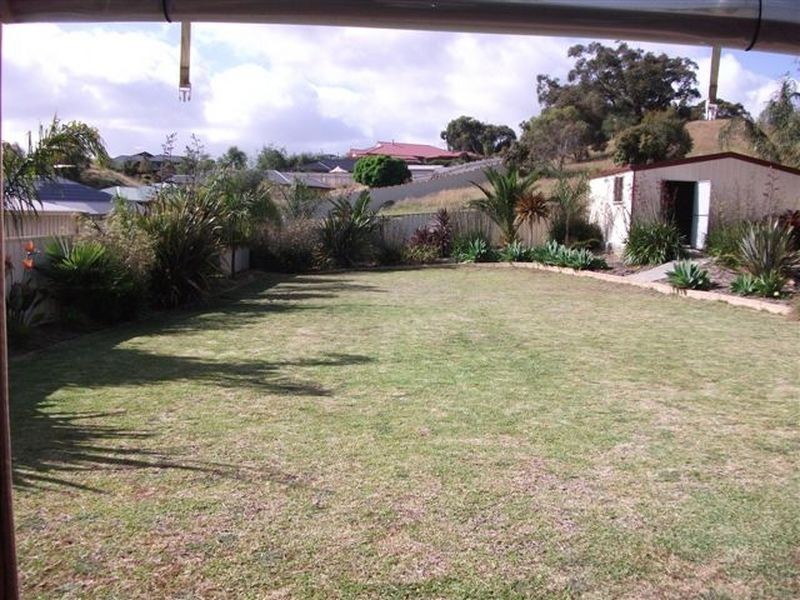 5 Sturt Place, Mount Compass SA 5210