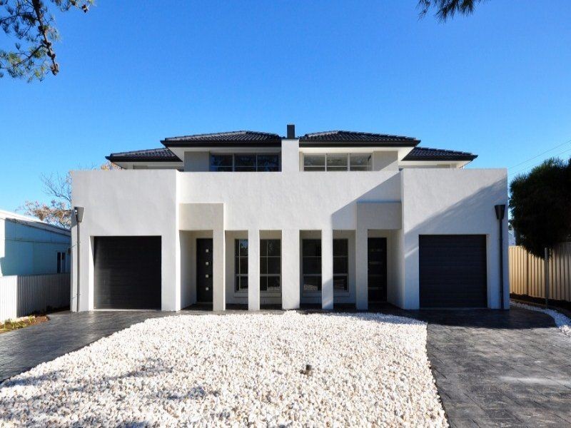 11 Griffiths Drive, Moana SA 5169