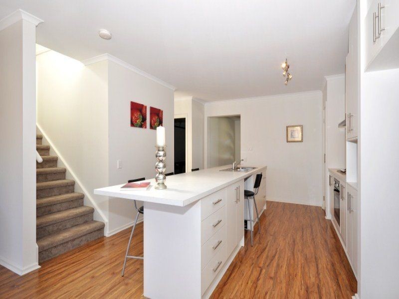 11 Griffiths Drive, Moana SA 5169