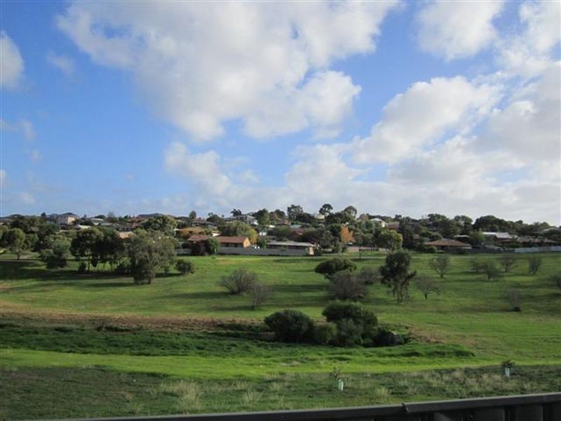 61 Huntingdale Road, Noarlunga Downs SA 5168