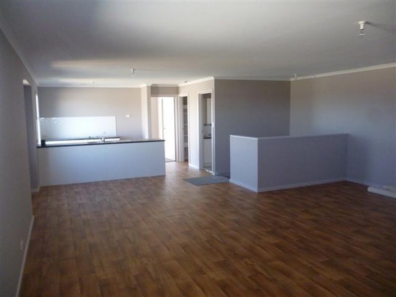 24 Cobalt Place, Aldinga Beach SA 5173