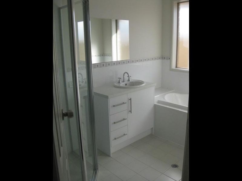 12 Naval Road, Seaford Meadows SA 5169