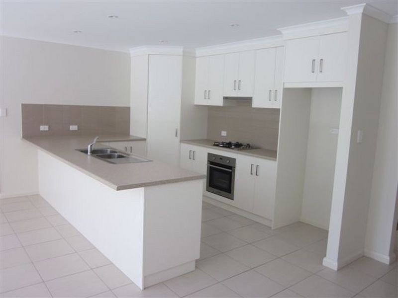 1 Albany Avenue, Port Noarlunga South SA 5167