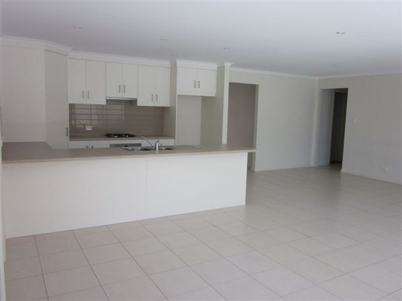 1 Albany Avenue, Port Noarlunga South SA 5167