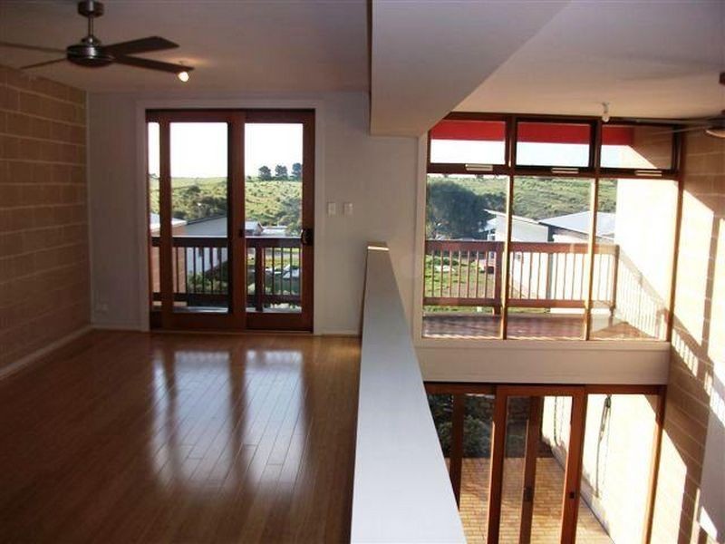 10 Tetragonia Walk, Aldinga Beach SA 5173