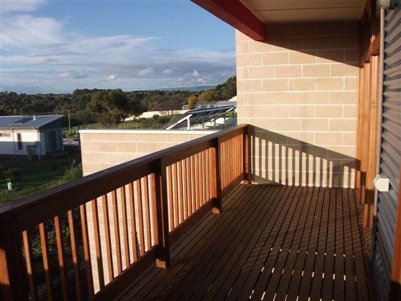 10 Tetragonia Walk, Aldinga Beach SA 5173