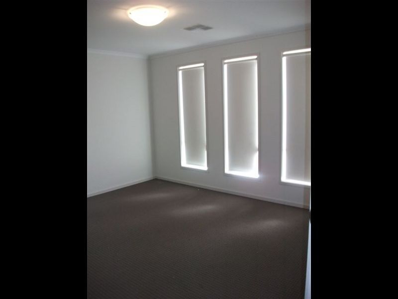 38 Mast Avenue, Seaford Meadows SA 5169